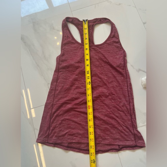 Lululemon tank top - Picture 4 of 4